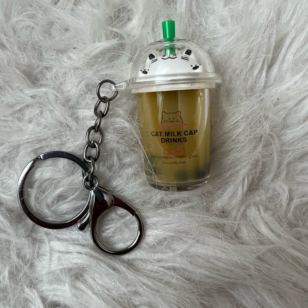 Cat Milk Cap Drinks key Chain - Picture 1 of 4